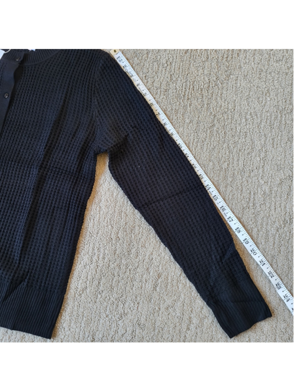 Women's Huuloo Black Long Sleeve Waffle Knit Button-Up Cardigan – Size S – NWT - Picture 5 of 9